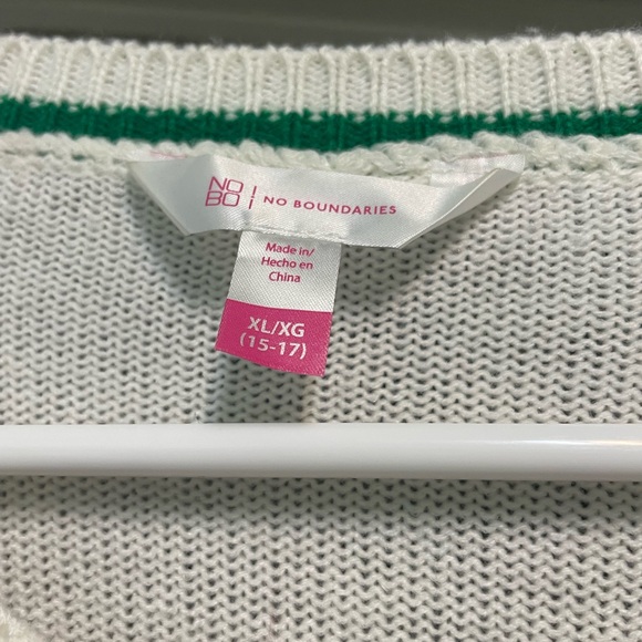 christmas sweater - Picture 2 of 2